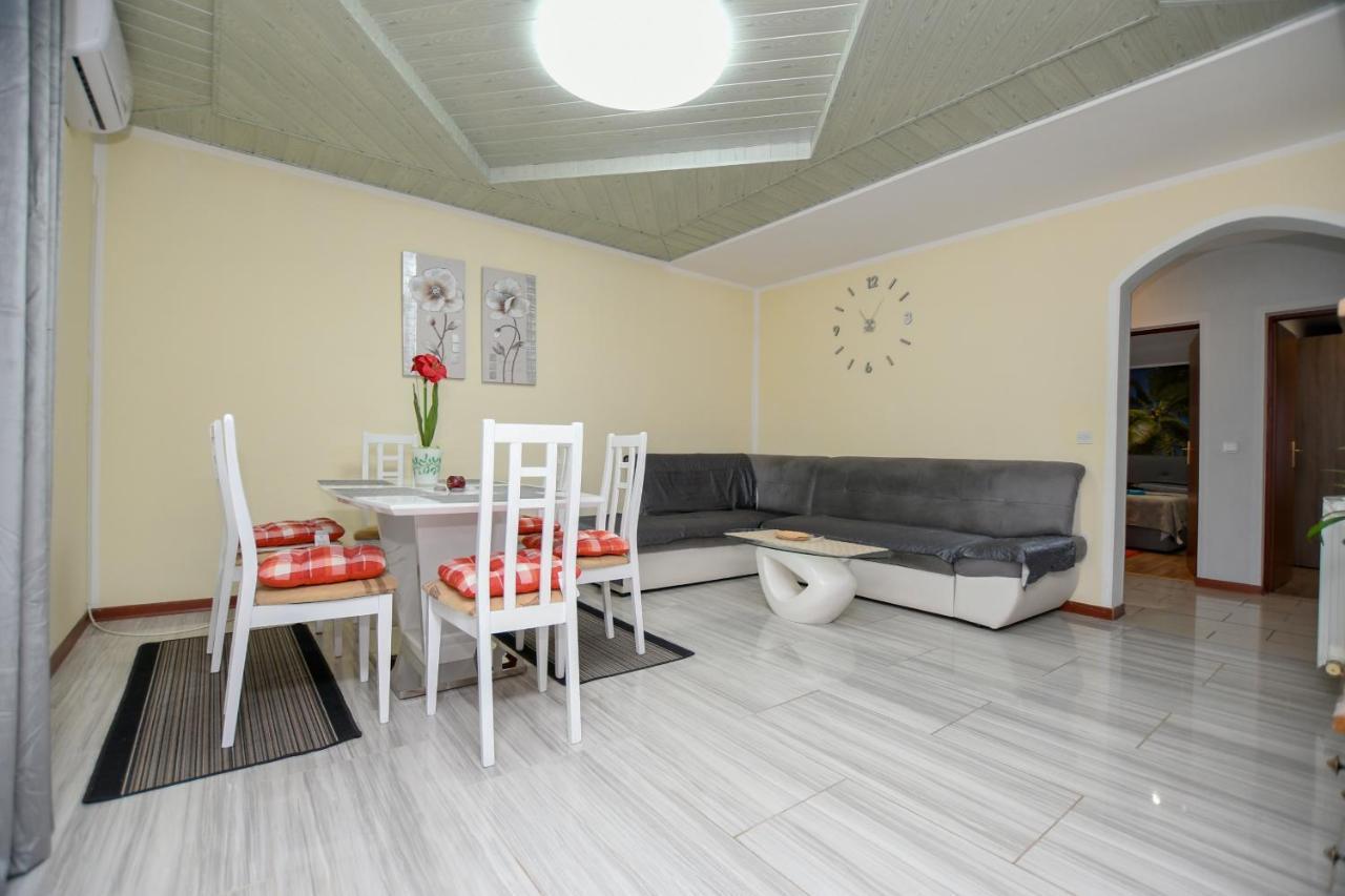 Apartments Katja Porec Ngoại thất bức ảnh
